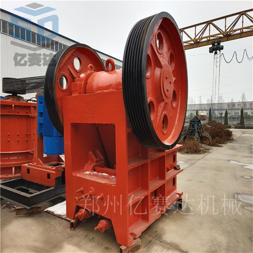 大型顎式破碎機1315型反擊式石子破碎設備移動制砂機生產線